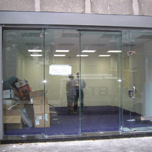 shop front door repair East Hemet